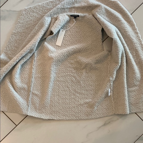 White and Brown Sherpa-Lined Corduroy Vest - Picture 4 of 5